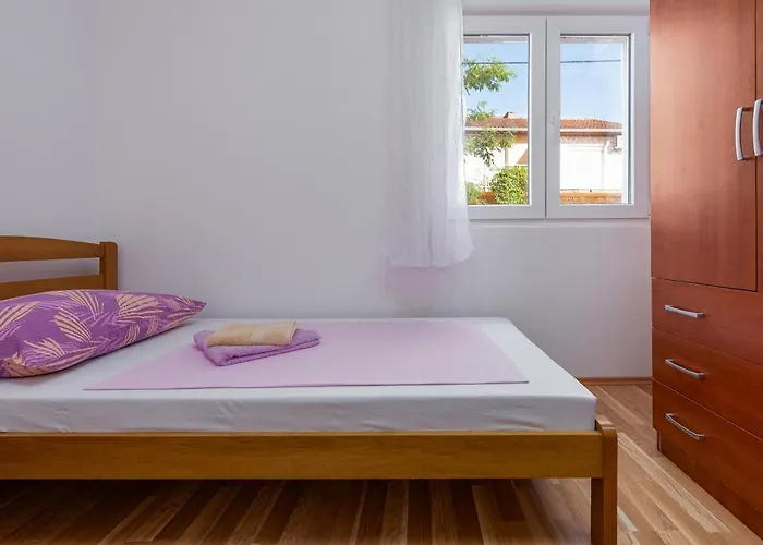 Apartment Mila Gornji Karin